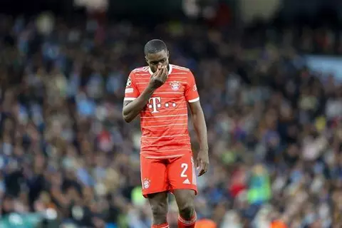 بعد تعثر المفاوضات مع بايرن.. تقرير: أوباميكانو يقترب من باريس سان جيرمان